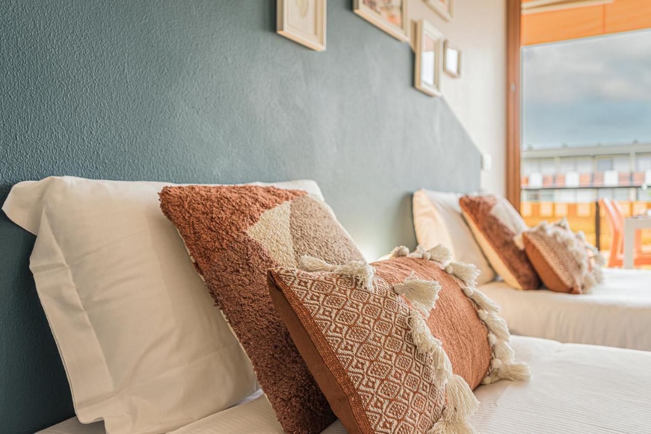 Hygge Family Apartment - One Step Away From The Lake!!! Сирмионе Екстериор снимка